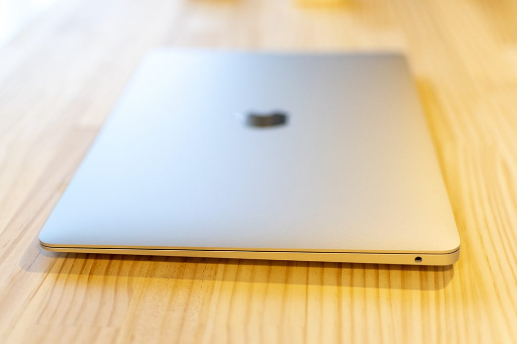 10/1 24時間以内発送♡MacBook Air M1チップ M1チップ搭載「MacBook Air」、販売終了 - ITmedia NEWS